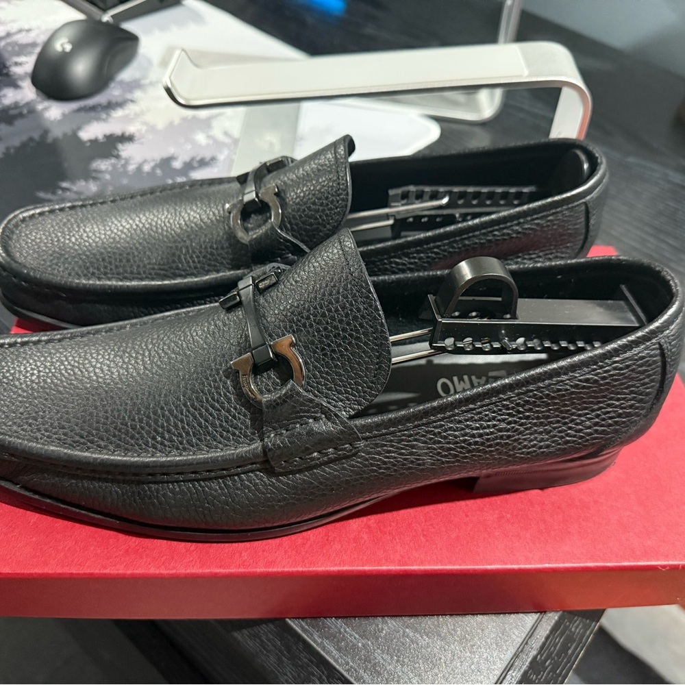 Salvatore Ferragamo Black Leather Loafers with Horse-Bit Detail